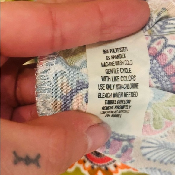 Sunny Leigh Paisley Print Green Button Strap Stretchy Boho Sundress - Size 1X - Picture 8 of 10